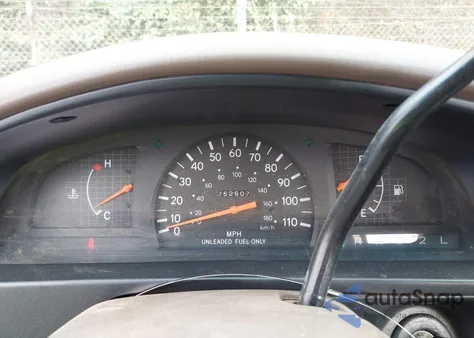 1996 Toyota Tacoma Xtracab z USA, uszkodzony, nr VIN 4TAVL52N3TZ159304